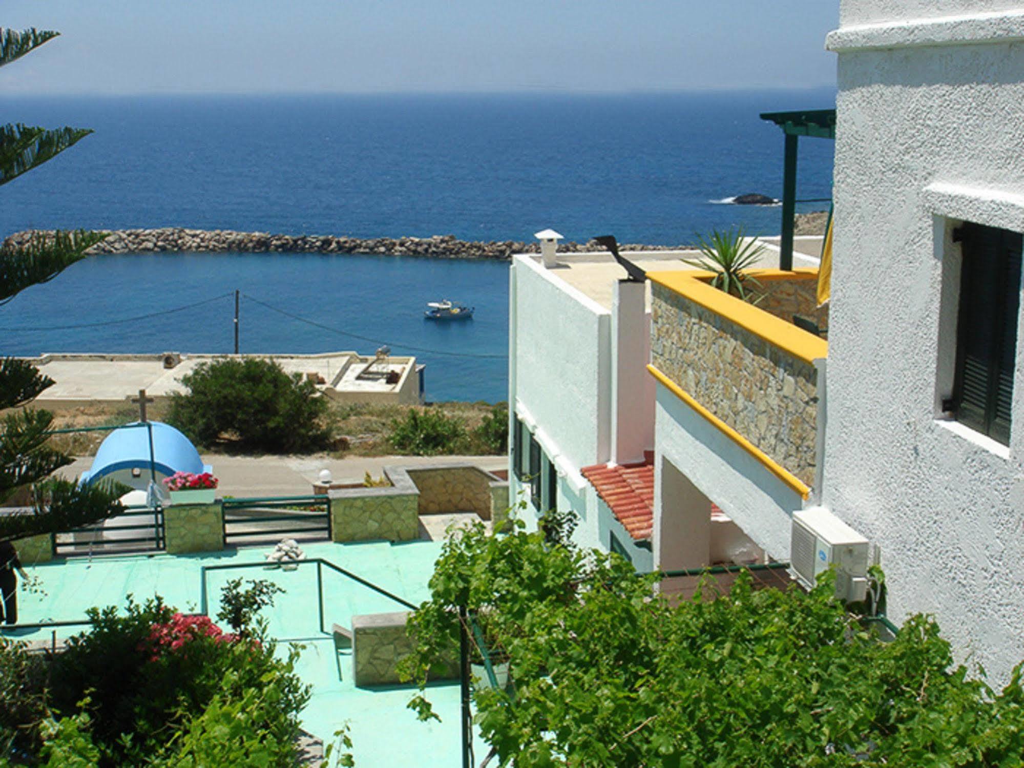 Finiki View Hotel Apartments 外观 照片