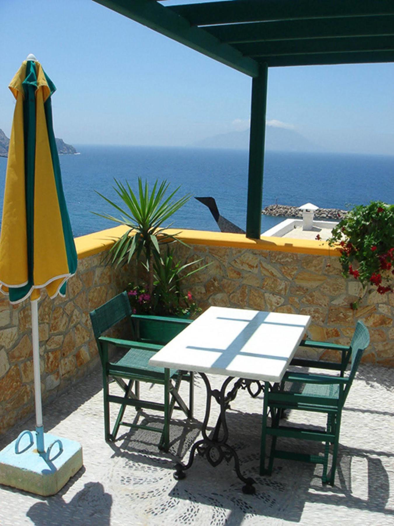 Finiki View Hotel Apartments 外观 照片
